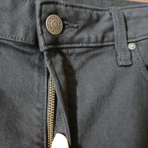 Chico's High Rise Flare Black Jeans Size 10R 1.5 Regular Stretch - Picture 4 of 8